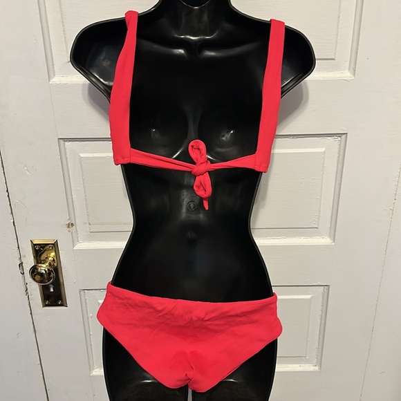 Host Pick ✨ Becca Two-Piece Swim - Picture 6 of 9